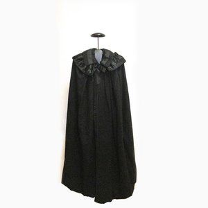 RARE IRISH VINTAGE WOOL CLOAK